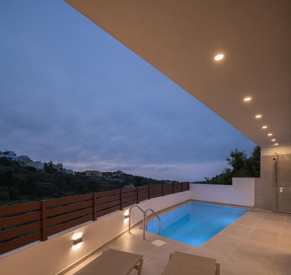 O-Cyanea Villa With Heated Pool Kournás Exterior photo