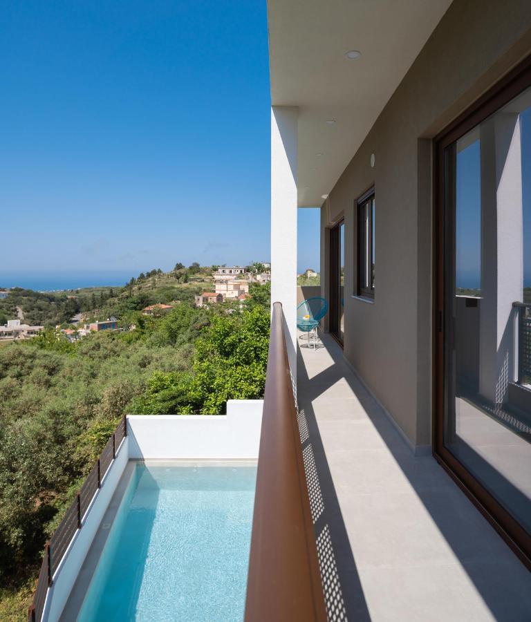 O-Cyanea Villa With Heated Pool Kournás Exterior photo